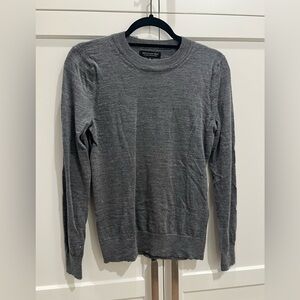 Banana Republic Gray Crew Neck Sweater